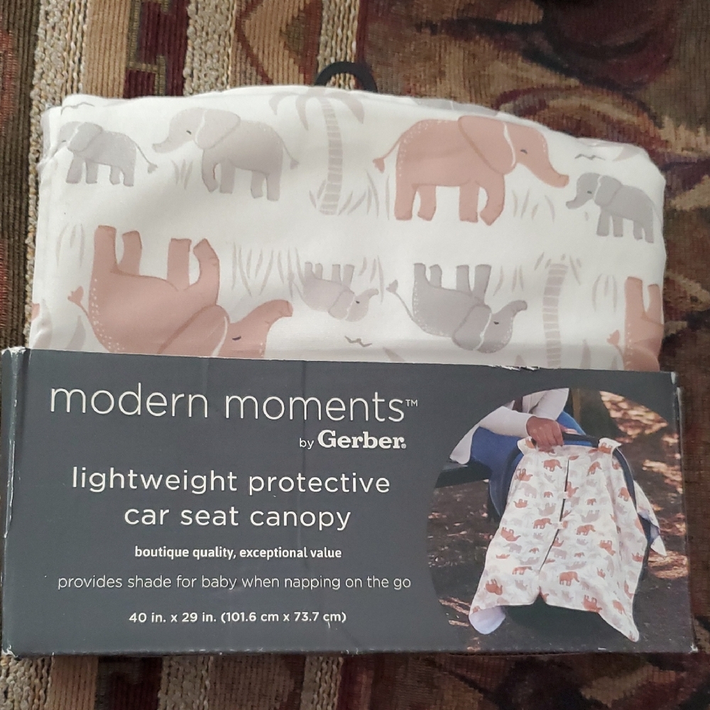 Gerber Infant Carseat canopy in gray and white Elephants